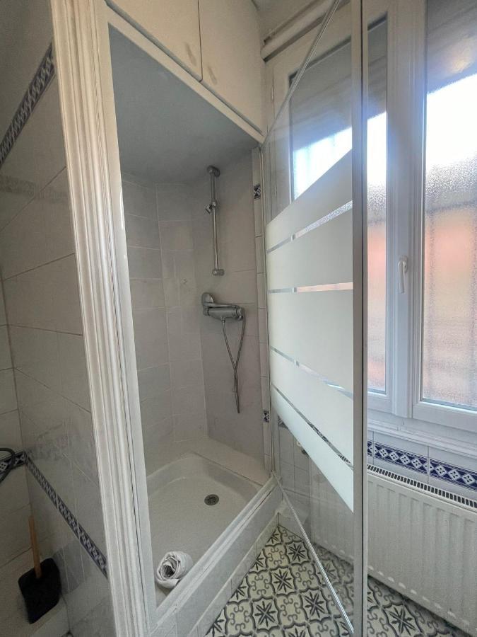Appartement A 15 Minute De Centre De Paris Сент-Уан Экстерьер фото